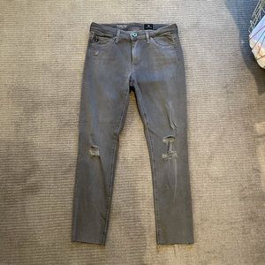 AG jeans The Middi Ankle in gray